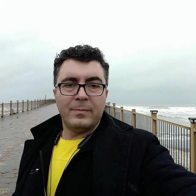 مشاور املاک مهرگان