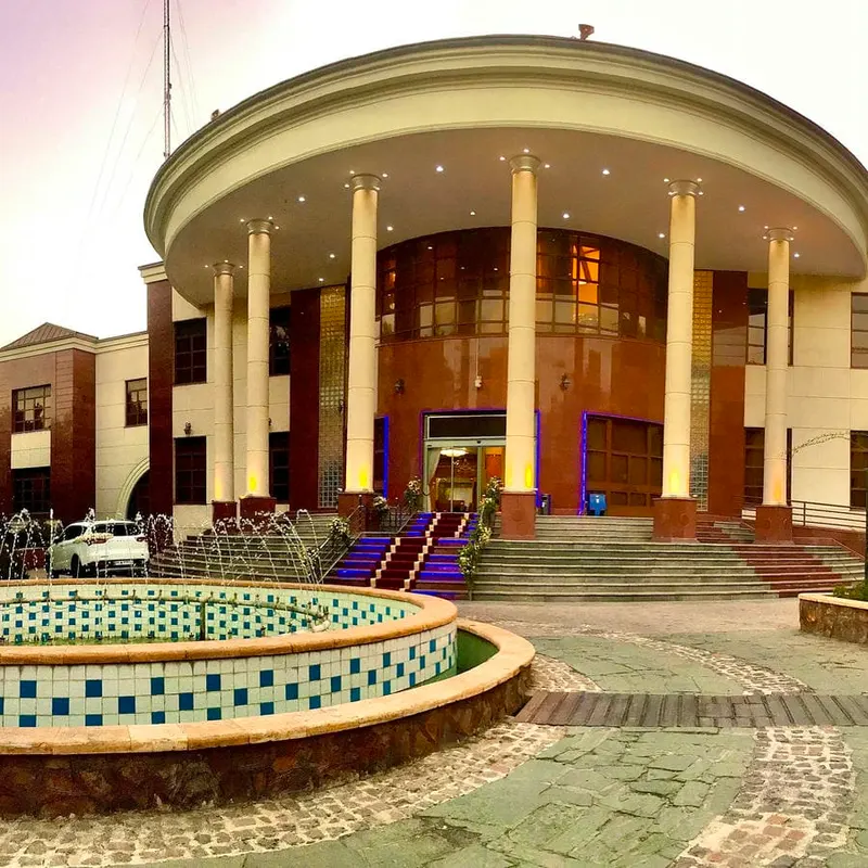 Ajodanieh Club