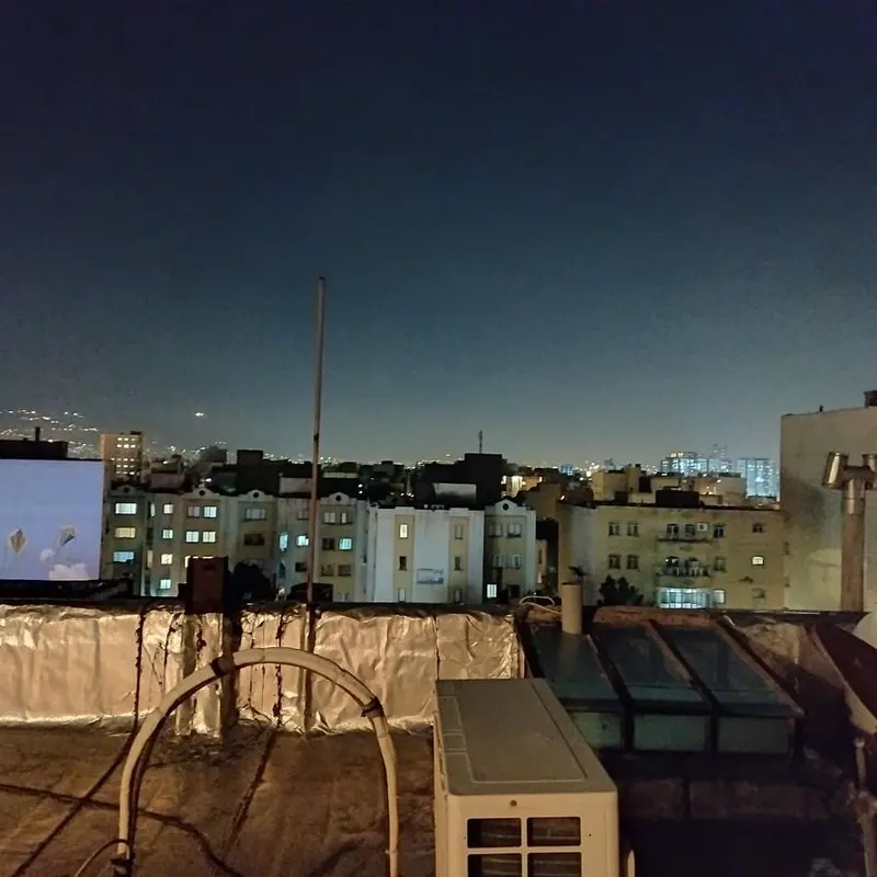 ساختمان نگین