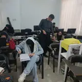 آموزشگاە آکادمی نادری
