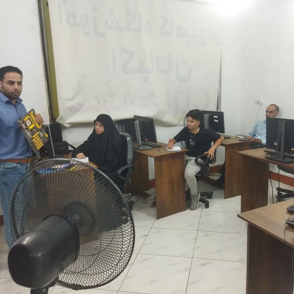 آموزشگاه کامپیوتر و حسابداری اکباتان