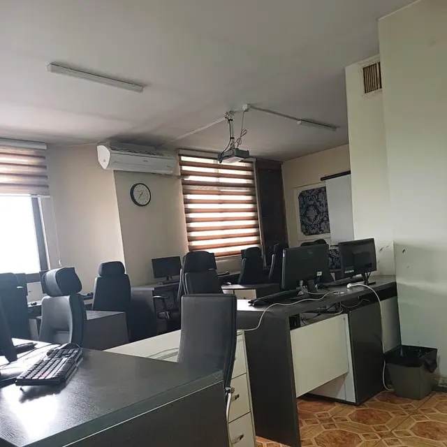 آموزشگاه کامپیوتر سبز رایانه
