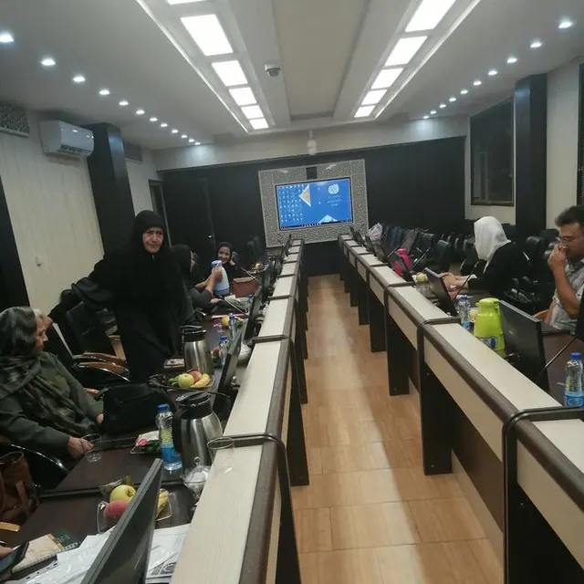 آموزشگاه فرتاک