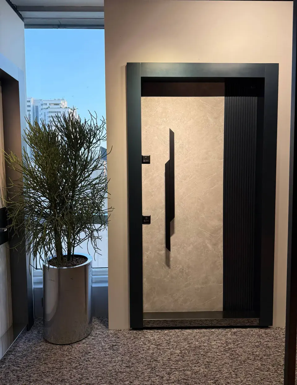 نمایندگی افرا درب سنندج