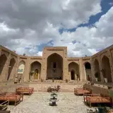 اقامتگاه بومگردی کاروانسرای سرایان