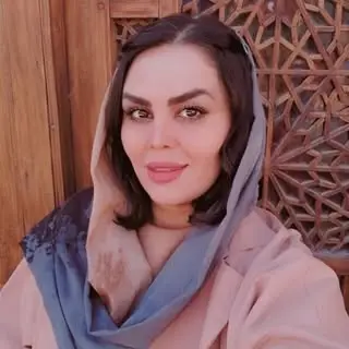معماری و طراحلی داخلی مقرنس اصفهان، شهر بهارستان