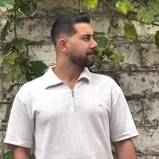 سهیل پزو..گیلان .‌.‌‌لاهیجان