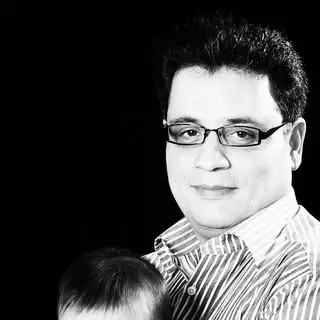 امیرحسین علی زاده09174815651