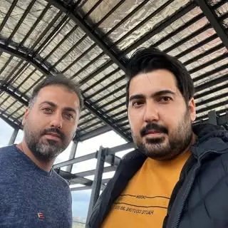 امیر و جواد / طراح و مجری ساختمان