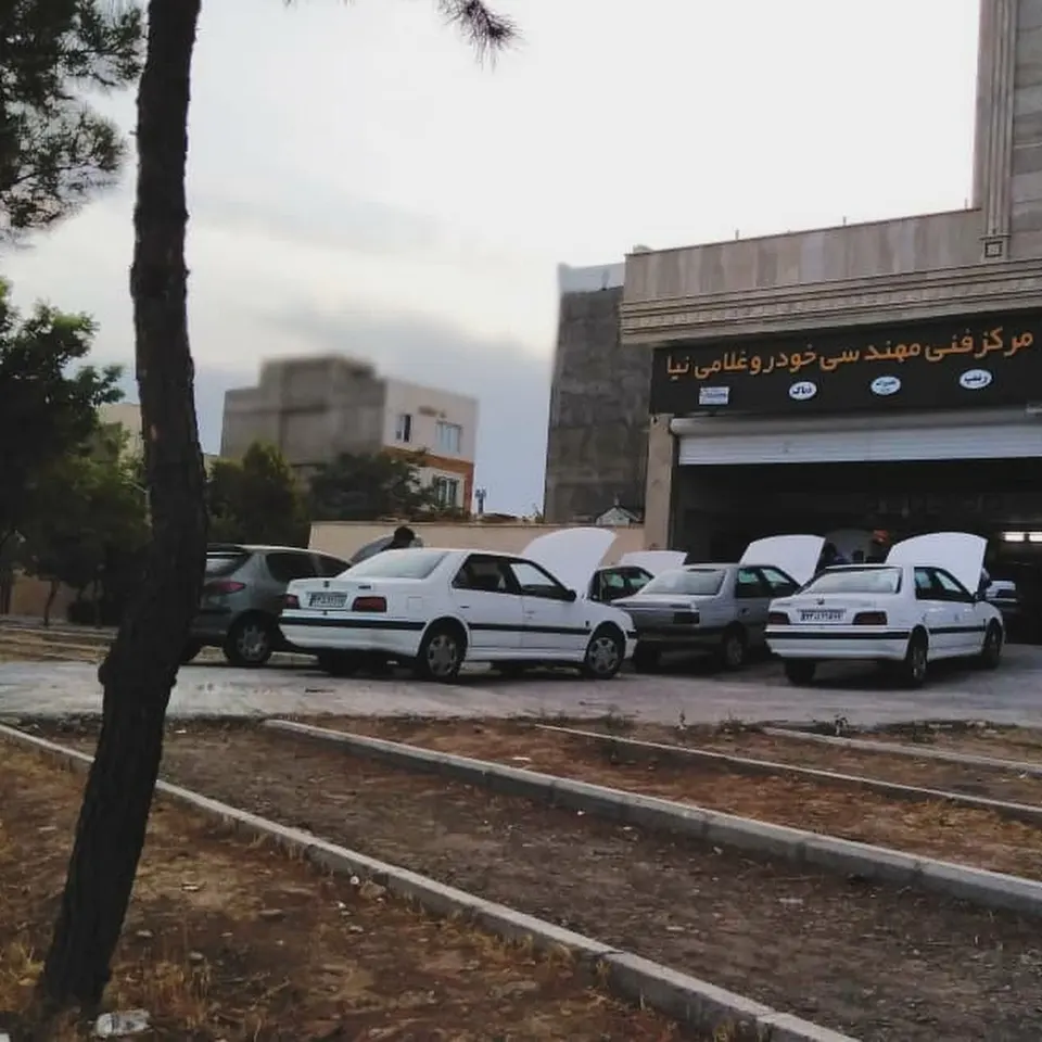 مرکز فنی مهندسی خودرو غلامی نیا