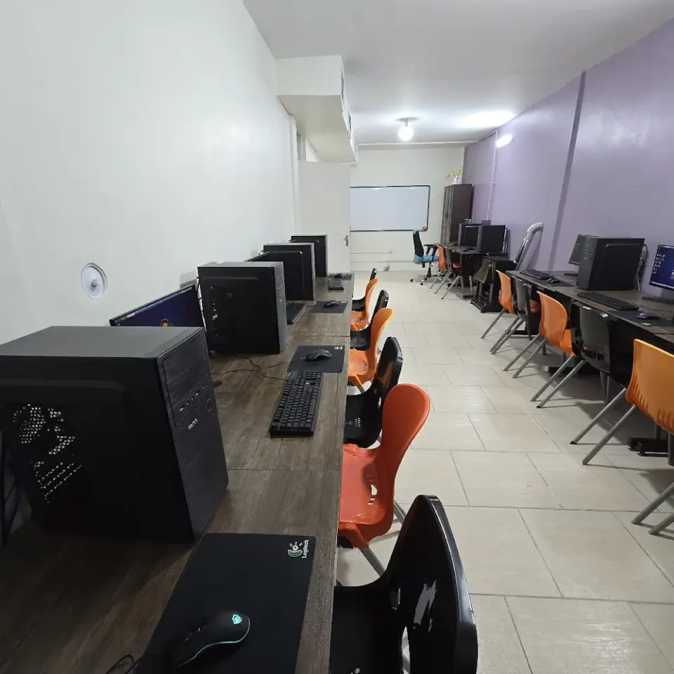 آموزشگاه صبارایانه