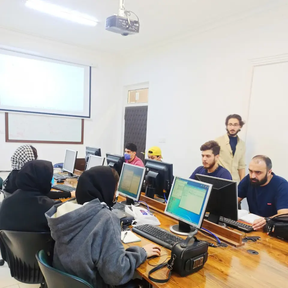 مرکز کامپیوترنوین