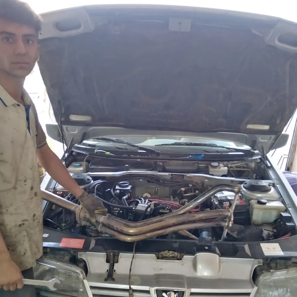 تعمیرگاه خودرو