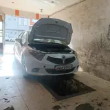 تعمیرات برق خودرو وباطری سازی مفسری