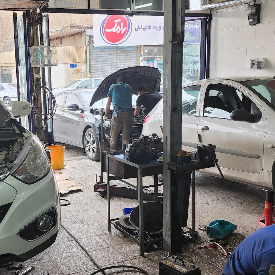 تعمیرگاه اتومبیل اسدی نیا