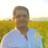 طراح و مجری  دکوراسیون