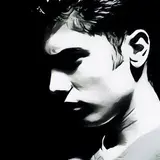 آری محمودی