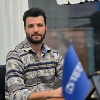 جمال خسروبیگی_ دوربین / دزدگیر
