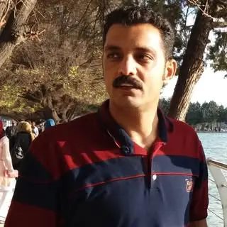 حسین شمس