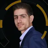 ایمان سلاجقه | دیجیتال مارکتینگ پزشکی