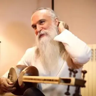 Davod Azad