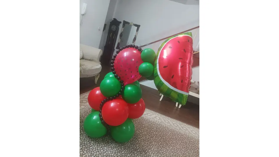بادکنک آرایی شب یلدا