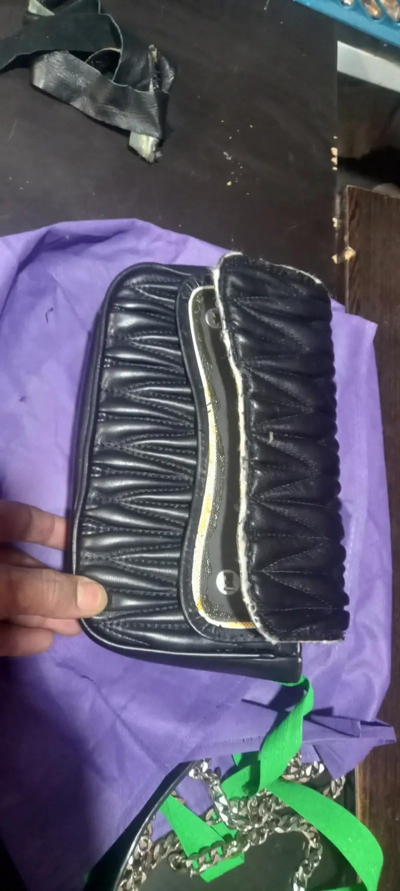 تعمیرات تخصصی چمدان کیف کوله کفش