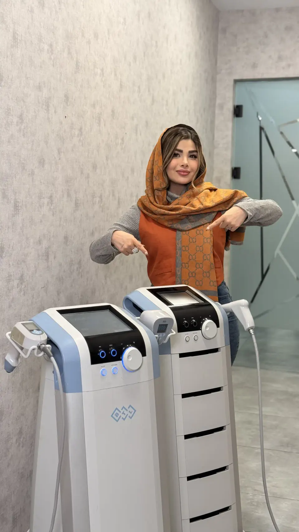 کلینیک زیبایی فیت لاین