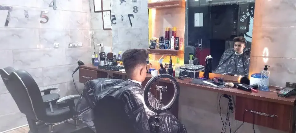 آرایشگاه مردانه جتلمن