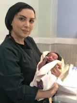 دکتر ندا اکباتانی متخصص مامایی وسکسولوژی
