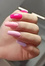 کاشت ناخن و مژه نرگس