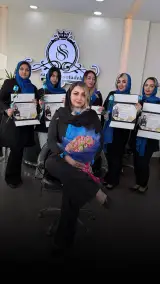 خدمات تخصصی رنگ مو و آموزش سارا