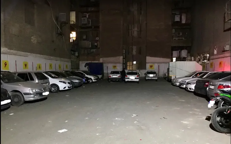 پارکینگ عمومی یاس