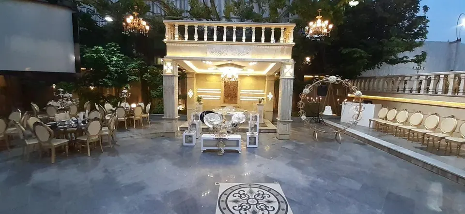 باغسرا و تالار هیراد