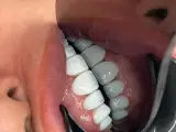 کلینیک دندانپزشکی دكتر منادي