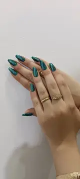خدمات ناخن آیریس