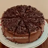 کیک و شیرینی خانگی و شکلات بن بن و بیکری