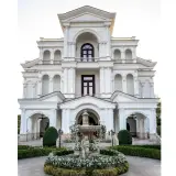 تالار پذیرایی عمارت زرین