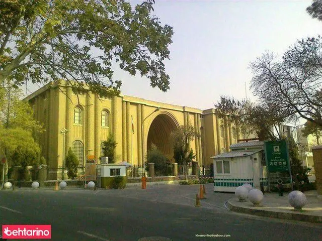 تماشاگه تاریخ