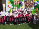 مهدکودک و پیش دبستانی مهرآوران(دوزبانه)