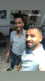 آرایشگاه یونیک