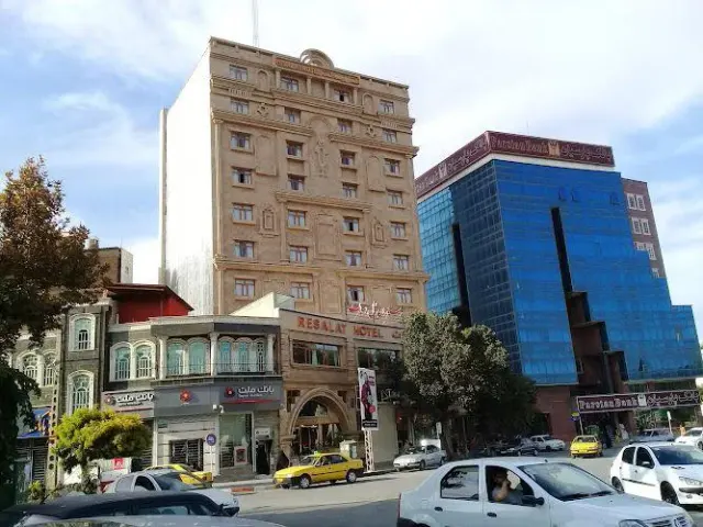 Resalat Hotel