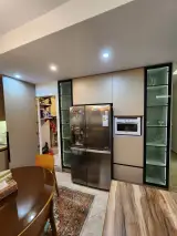 کابینت آشپزخانه و دکوراسیون فرم چوب