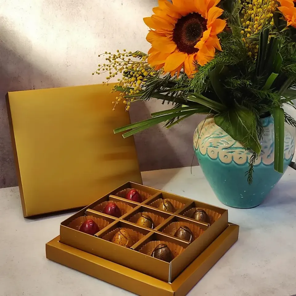 شکلات دست ساز جعبه ای فانتزی
