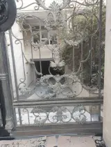 نقاشی ساختمان در و پنجره دیوار و سقف