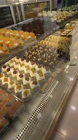 شیرینی فروشی سولدوش شعبه پاسداران