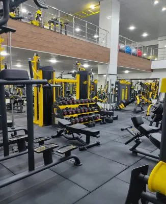 باشگاه بدنسازی اسطوره