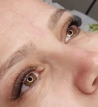 آموزش اکستنشن مڗه و کاشت و لیفت ابرو و مژه