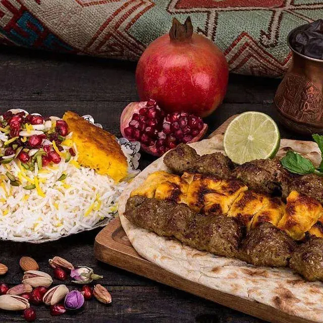 کافه رستوران ایرانی ایتالیایی مجلسی