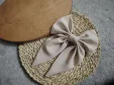 پوشاک و اکسسوری آپامه